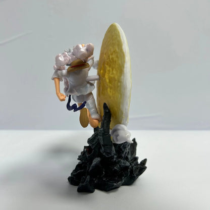 Figura Luffy Gear 5 Blanco — One Piece 14 cm