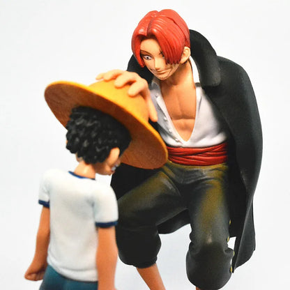 Figura One Piece 18 cm — Shanks (Edición Coleccionista)